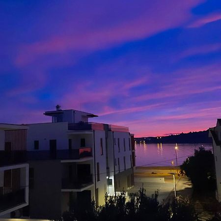 Zeezicht Appartement 50M From Beach Срима Екстериор снимка